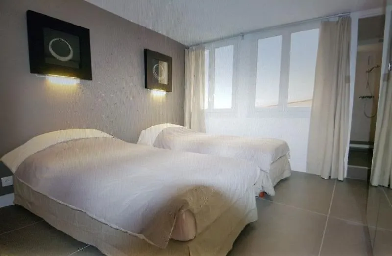 Hotel Bridgestreet Le Marais Area *