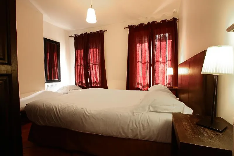 Hotel Bridgestreet Le Marais Area