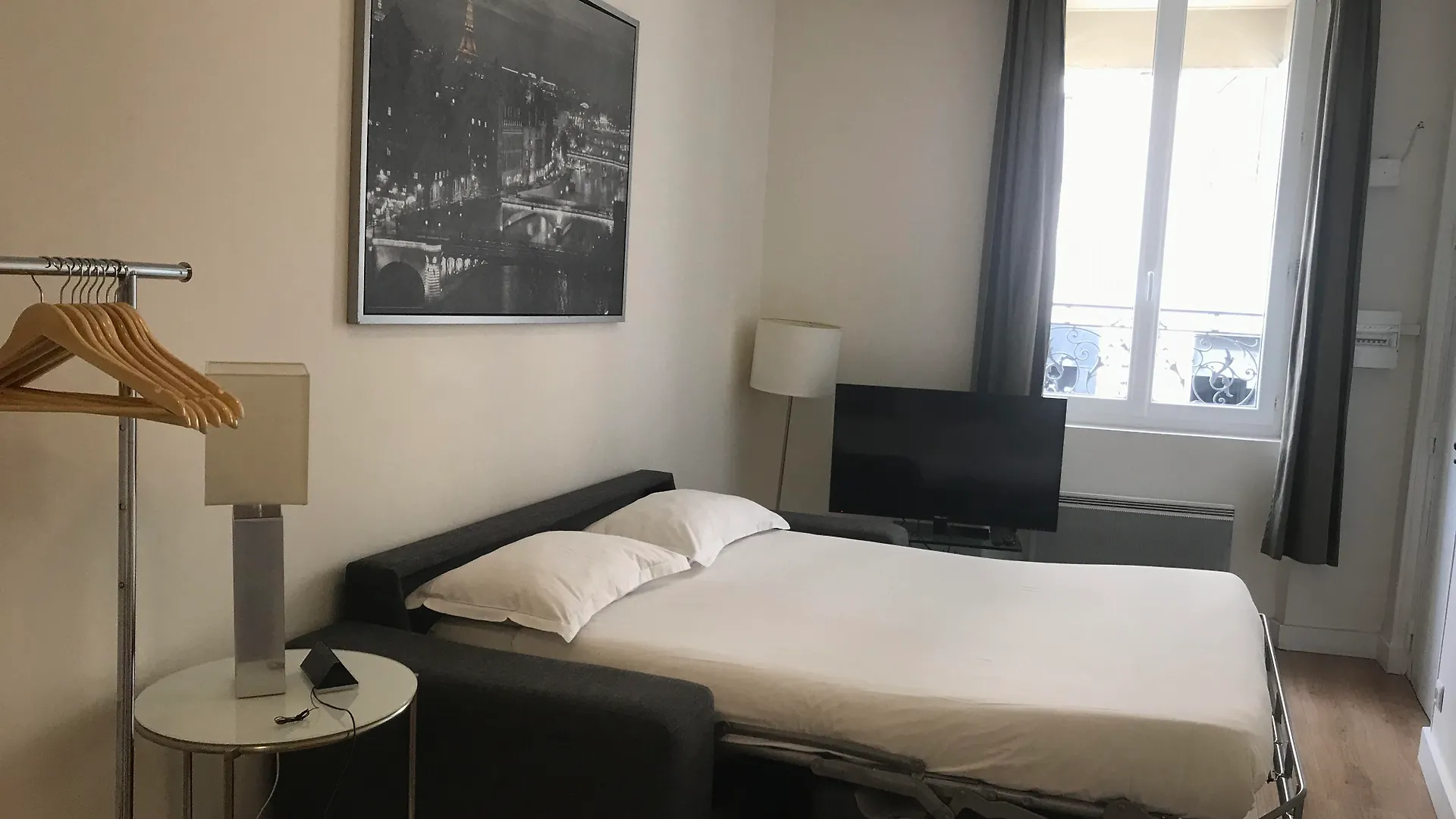 Hotel Bridgestreet Le Marais Area